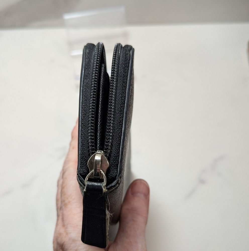 Coach Signature C Long Wallet EUC - Picture 5 of 8
